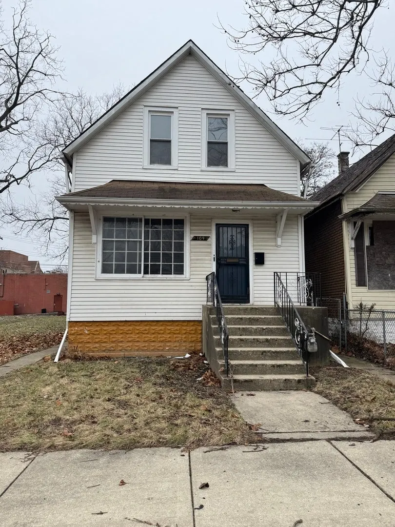 109 W 110th Place